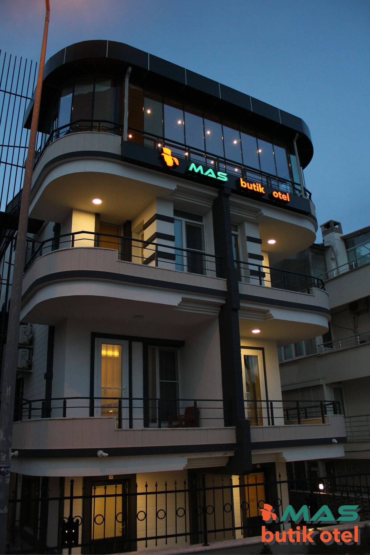 Mas Butik Otel Едремит Екстериор снимка