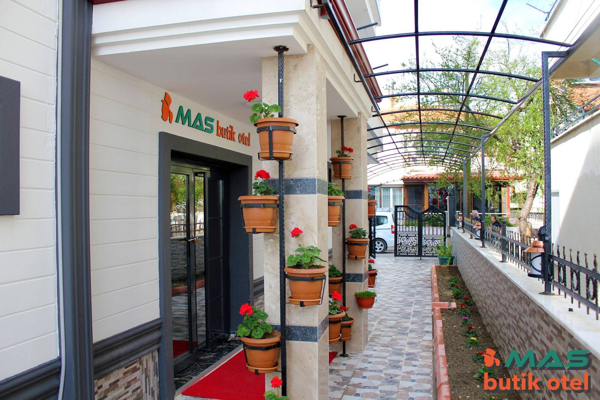 Mas Butik Otel Едремит Екстериор снимка